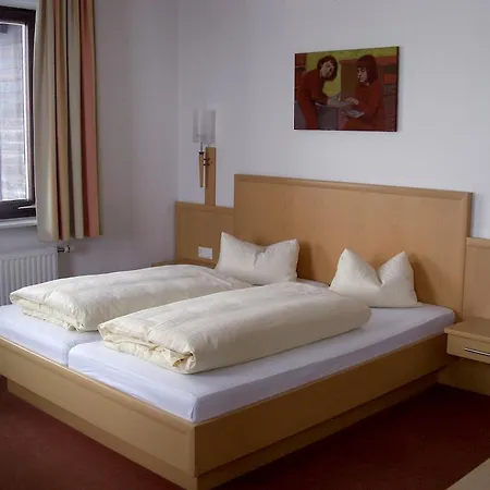 Kaerntnerhof 3*