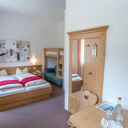 Kaerntnerhof Szálloda