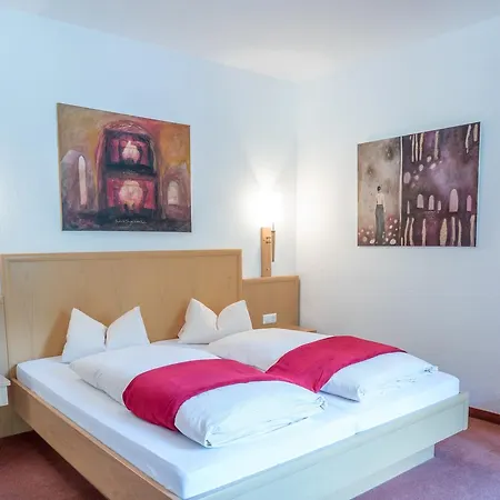 Kaerntnerhof 3*